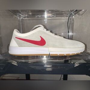 Nike SB Free Nano.